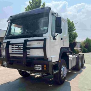 Used HOWO 6X6 Tractor