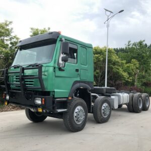 Howo 8x4 12 Wheels Truck Chassis